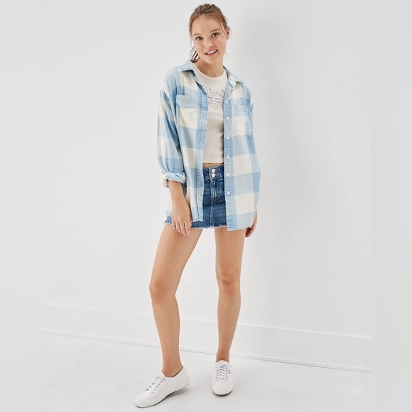 American Eagle Women Oversized Button-Up Shirt SMALL - Picture 3 of 5